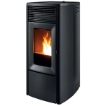 Piec na pellet MCZ Ego Hydromatic M3 12,1 kW w kolorze czarnym
